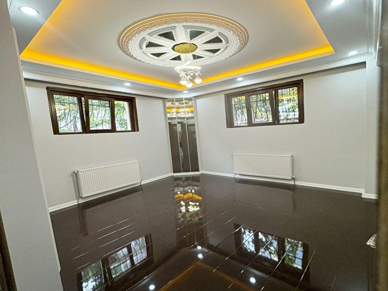 Sedef gyo'dan esenyurt güzelyurt metrobüse yürüme mesafesi̇nde aci̇ll satilik luks dai̇re