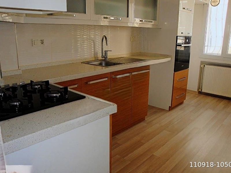 Bariş mah.3+1 doğalgazli arakat full tadi̇latli dai̇re