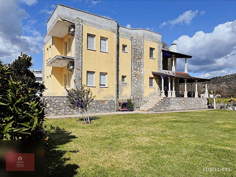 Dalaman karaçalı mahallesi komple bina ve yan parsel ile satılık