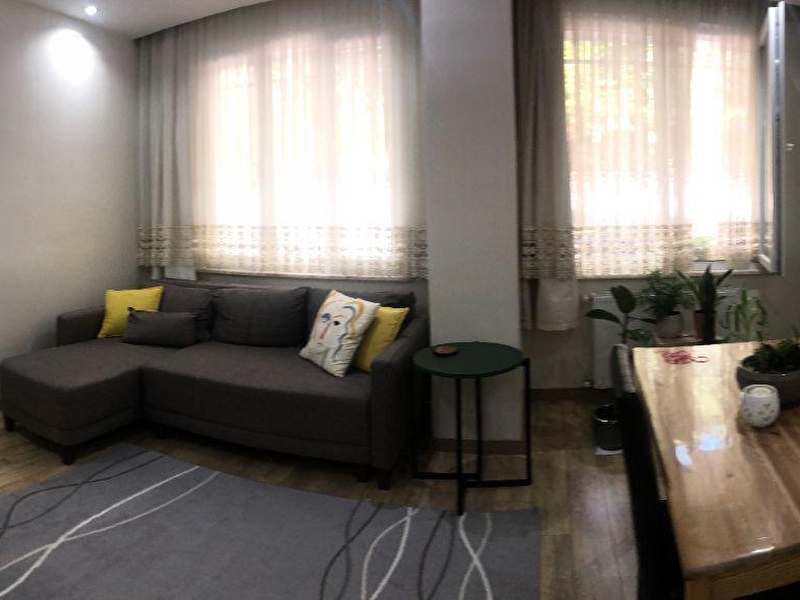 2 500 Tl Sisli Esentepe 2 1 90m2 Bahce Kati Kiralik Akdere Emlak
