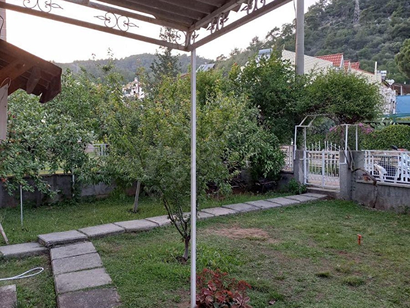 Günlük Kiralık 3 Odalı Villa Muğla Marmaris Armutalan Mahallesi 5 Kişi Kapasiteli