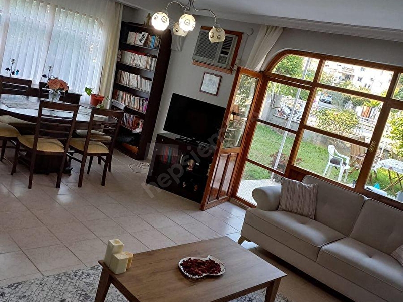 Günlük Kiralık 3 Odalı Villa Muğla Marmaris Armutalan Mahallesi 5 Kişi Kapasiteli