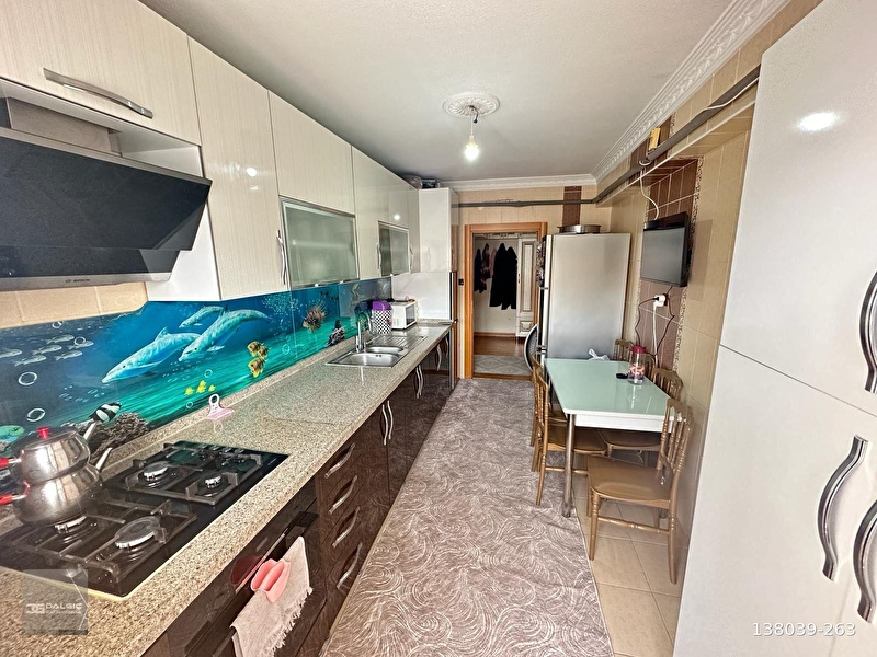 Keçi̇ören ufuktepe'de 4+1 kapali terasli dublex dai̇re