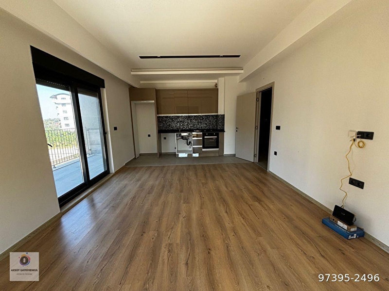 Okurcalarda satilik ultra lüks dai̇re 1.kat 2+1 85m2 deni̇ze 400 metre mesafede i̇skan alinmiştir