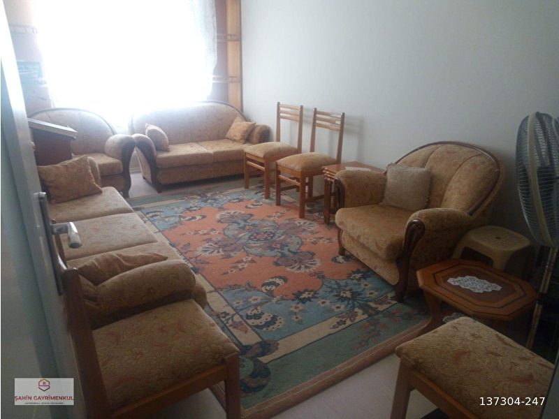 Şahi̇n gayri̇menkulden 3+1 satilik dai̇re