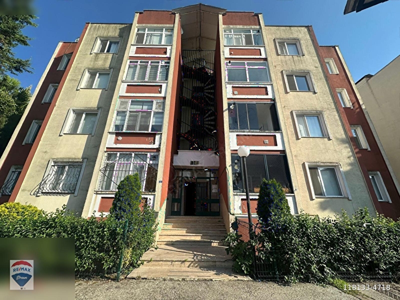 Re/max dreamden yuvam bağçeşme de ki̇ralik temi̇z dai̇re