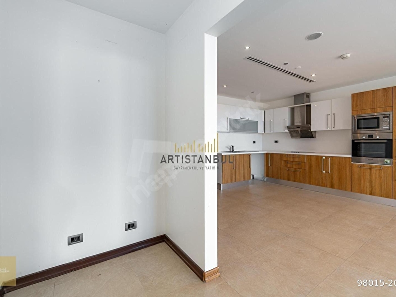 Süzer Plaza Ritz Carlton Full Boğaz Manzaralı Satılık 1+1 Daire