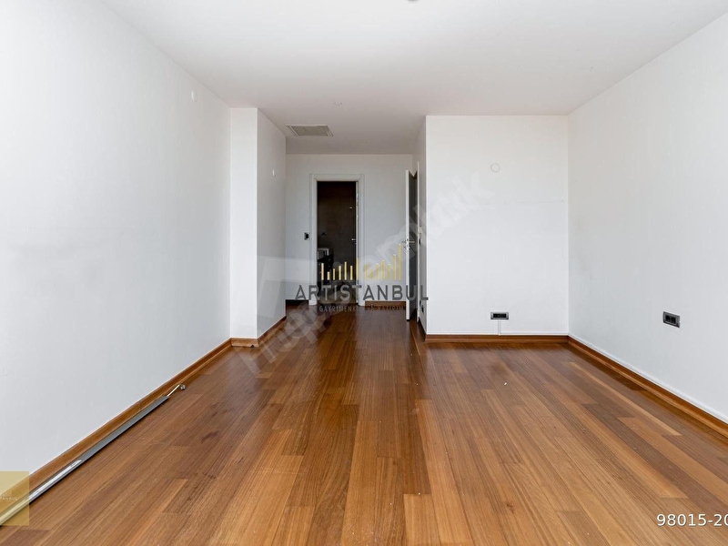 Süzer Plaza Ritz Carlton Full Boğaz Manzaralı Satılık 1+1 Daire