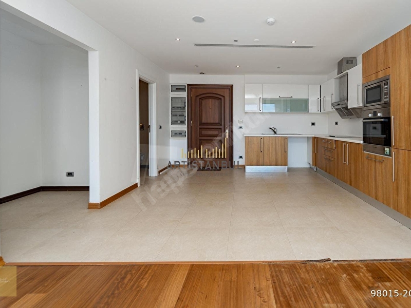 Süzer Plaza Ritz Carlton Full Boğaz Manzaralı Satılık 1+1 Daire