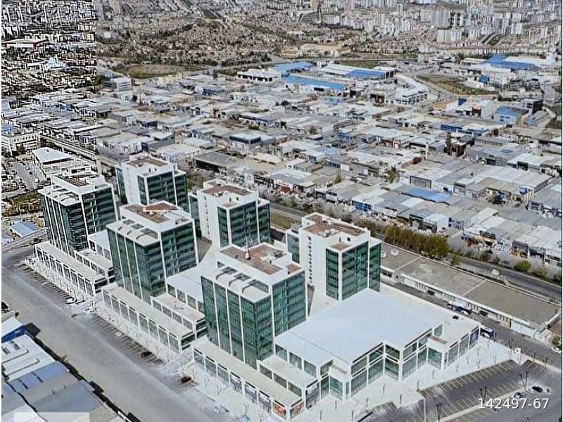 Osti̇m presti̇j'de 100,000 tl kurumsal ki̇racili kdvli̇ satilik ofi̇s