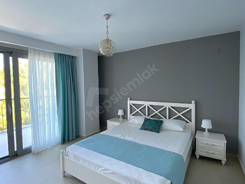 Günlük Kiralık 4 Odalı Villa Muğla Marmaris Bozburun Mahallesi 8 Kişi Kapasiteli