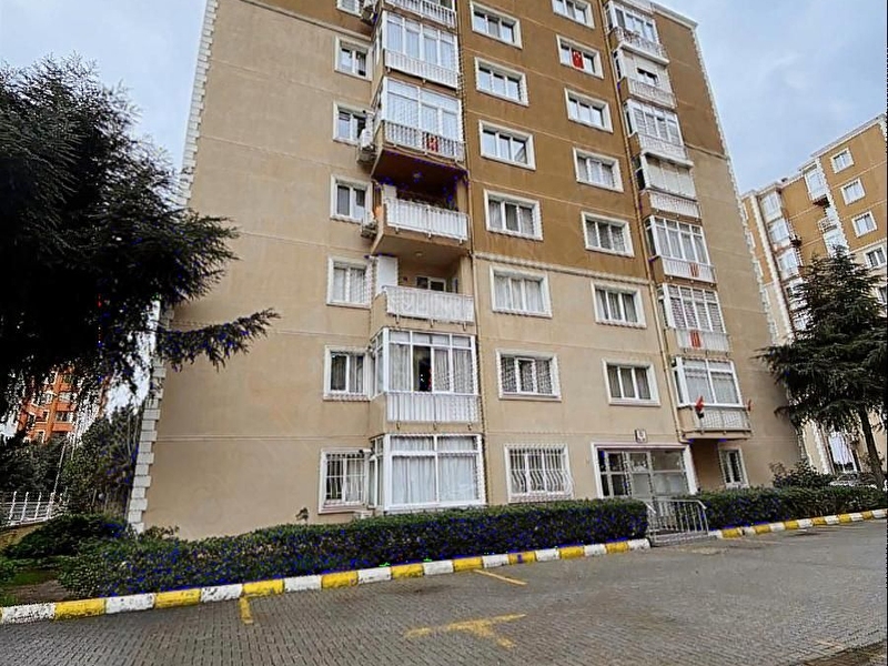 Maltepe altayçeşme mah. mutlukent si̇tesi̇ satilik 3+1 dai̇re