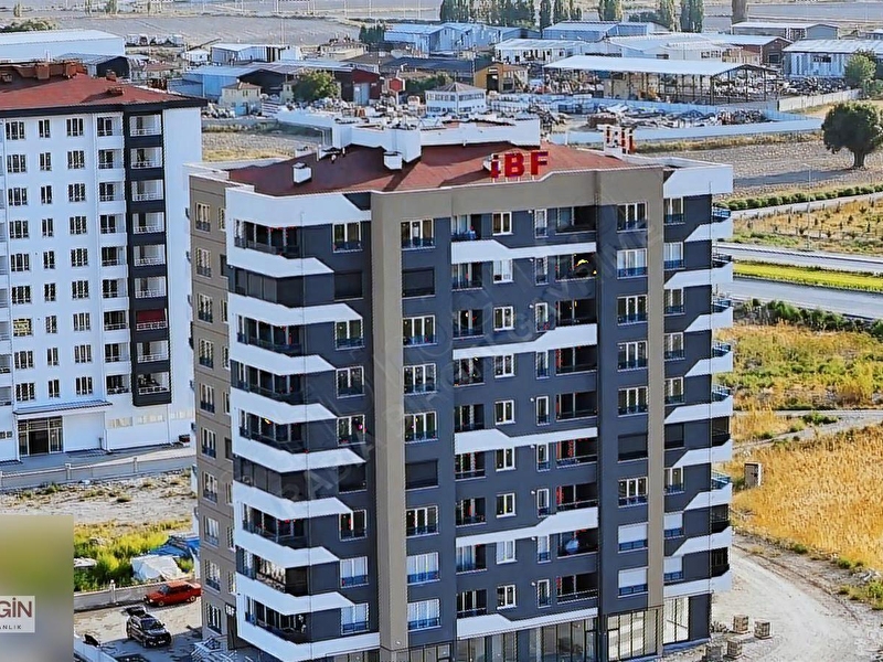 Rb gayri̇menkul i kayseri̇ şehi̇r hast. karşisi satilik 3+1 dai̇re