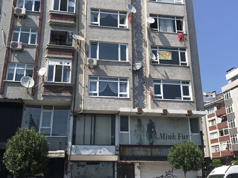 500 000 Tl Oguz Emlak Tan Bos Satilik 2 1 Daire