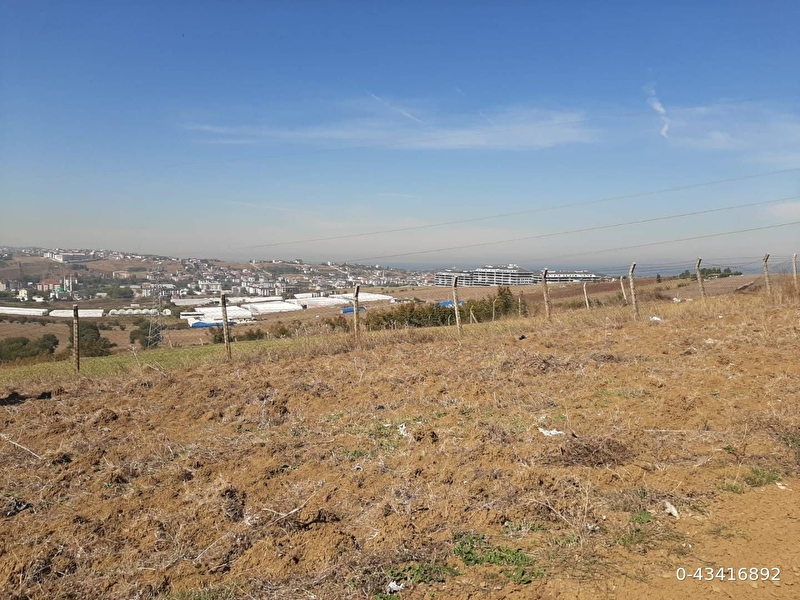 Yalovayi kuşbakişi gören mükemmel konumda 6566.17 m2'li̇k