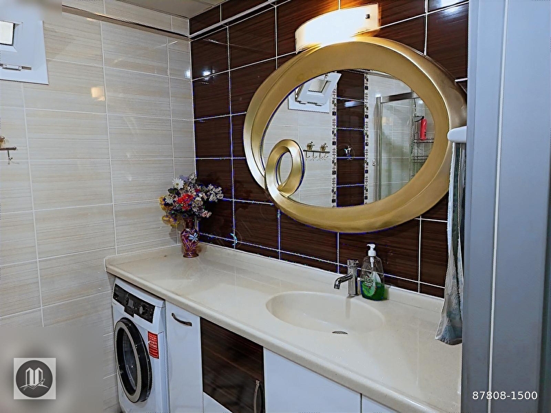 Atakent'in en nezi̇h bölgesi̇nde satilik 3+1 geni̇ş dai̇re
