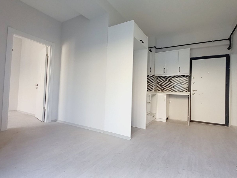 Menemen seyrek de 50 m2 doğalgazli satilik 1+1 dai̇re