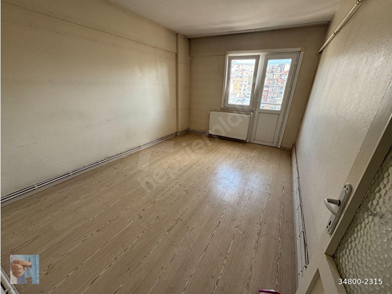 Yeni Asır Emlak'dan 5 Katta 2+1 Kat Mülkiyetl İ Daire