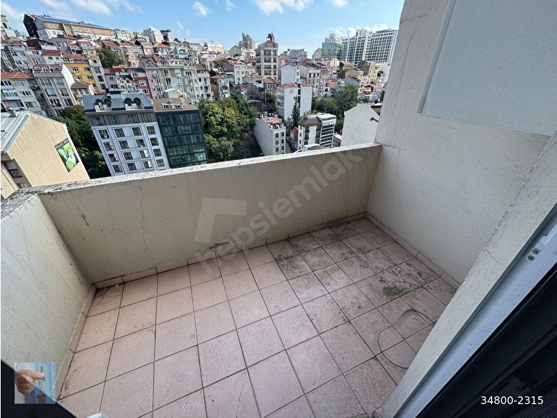 Yeni Asır Emlak'dan 5 Katta 2+1 Kat Mülkiyetl İ Daire