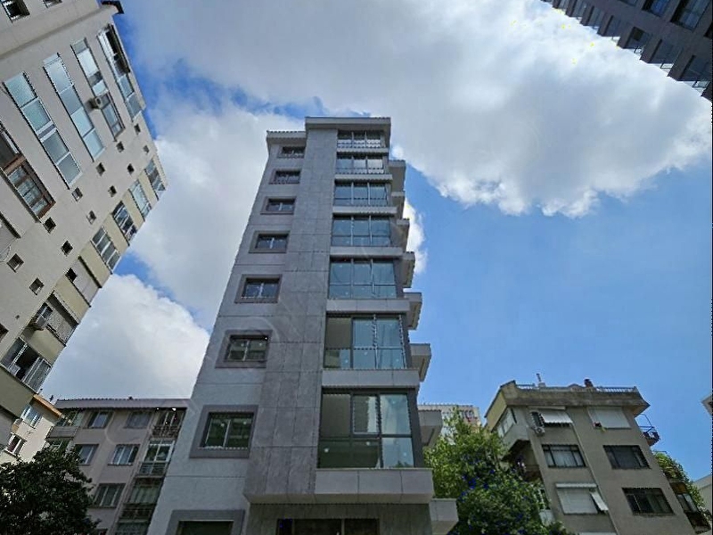 Sifir çi̇ftehavuzlar sahi̇lde 108m2 net balkonlu ebeveynli̇ g.odali