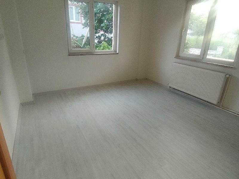 ***şahi̇n gayri̇menkulden komple satilik üç katli müstaki̇l ev***