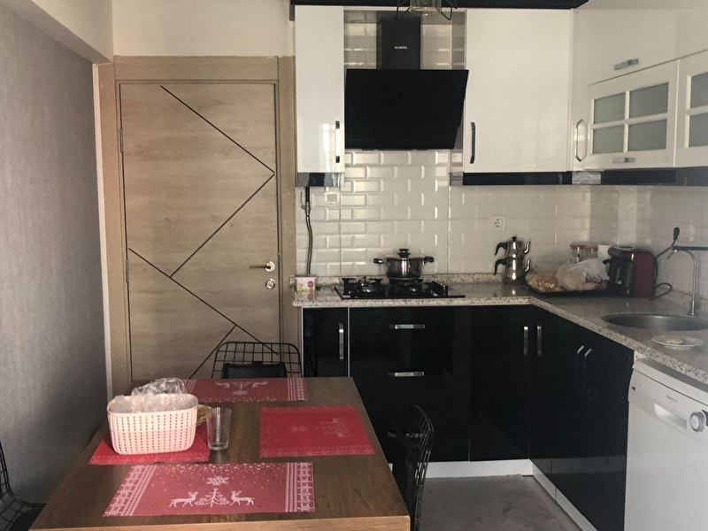 Karşıyaka ata kent yalı da satılık 3+1 lüx daire