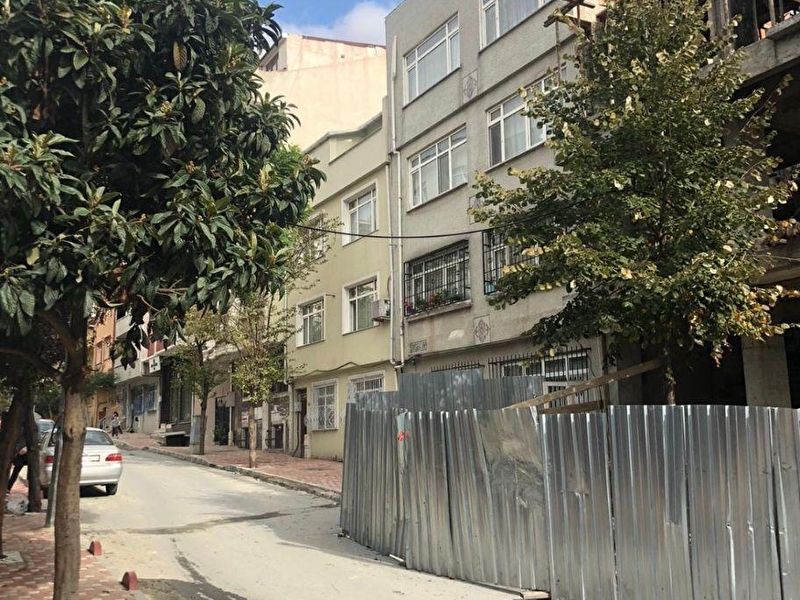 850 000 Tl Bayrampasa Yildirim 50 Hssesi Satiliktir 125m2 Akdere Emlak