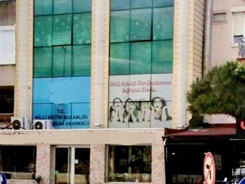 Turvi̇lla'dan kepez yükseli̇ş'te komple satilik bi̇na