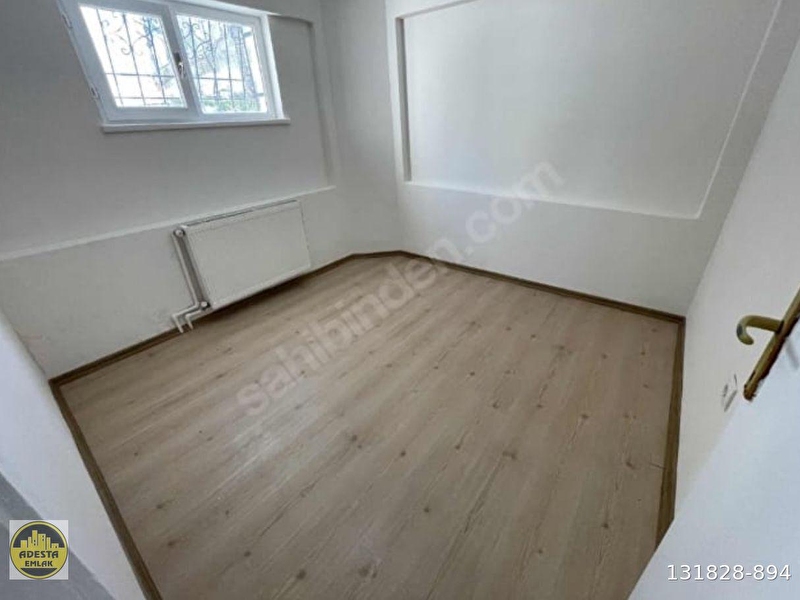 Yeni̇ bayindir mahallesi̇nde full yapili satilik 2+1