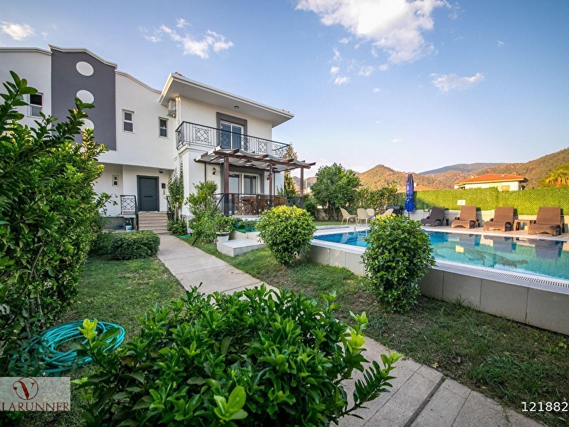 Günlük Kiralık 5 Odalı Villa Muğla Marmaris Çamdibi Mahallesi 10 Kişi Kapasiteli