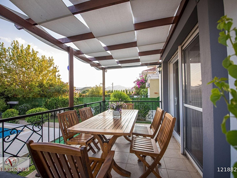 Günlük Kiralık 5 Odalı Villa Muğla Marmaris Çamdibi Mahallesi 10 Kişi Kapasiteli