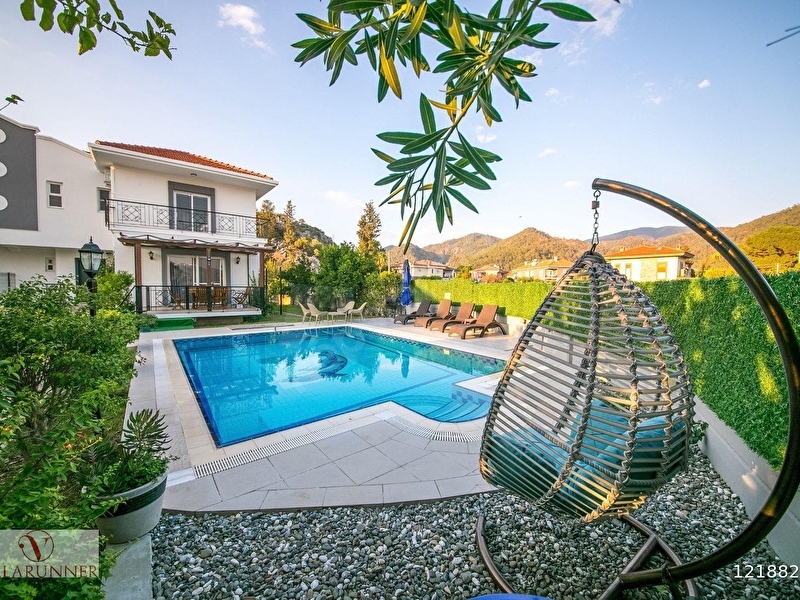 Günlük Kiralık 5 Odalı Villa Muğla Marmaris Çamdibi Mahallesi 10 Kişi Kapasiteli