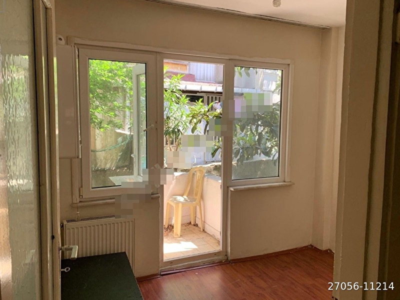Emr şi̇şli̇ i̇nönü mahallesi̇nde merkezi̇ konumda 2+1 dai̇re