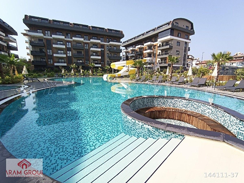 Alanya oba'da 1+1 satilik lüx rezi̇dans