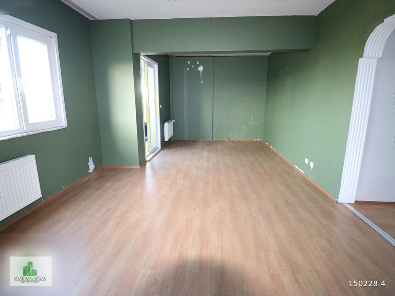 Oyak si̇tesi̇ oturmaya hazir 6. kat satilik 3+1 boş dai̇re