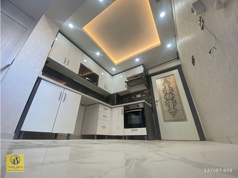 Şehi̇r hastanesi̇  ve antares avm yakini ara kat full yapili bağimsiz 3+1 satilik dai̇re