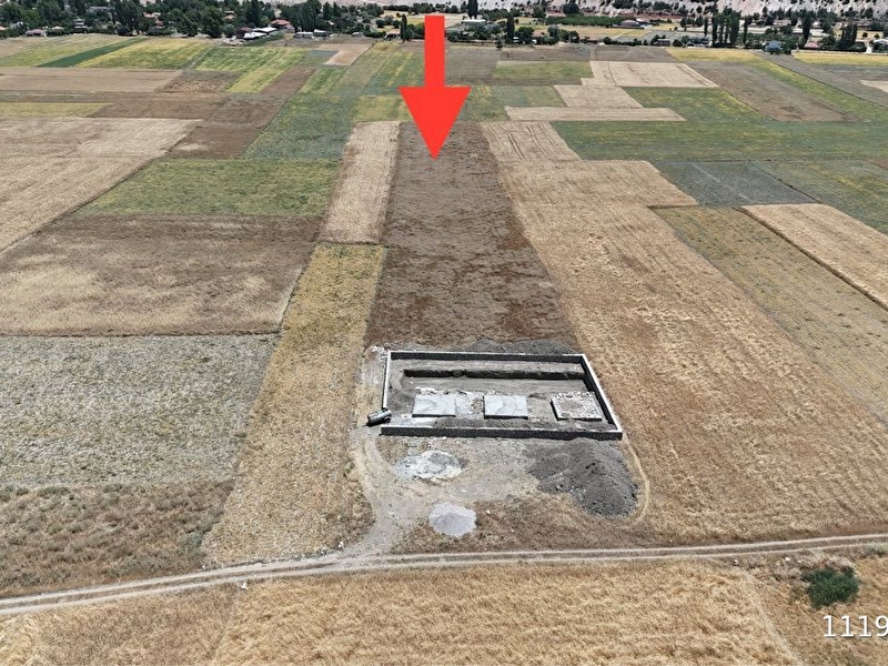 Kaş bezi̇rganda firsat 850 m2 arsa