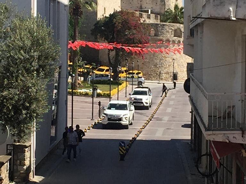 Çeşme merkezde aylik eşyali ki̇ralik 1+1