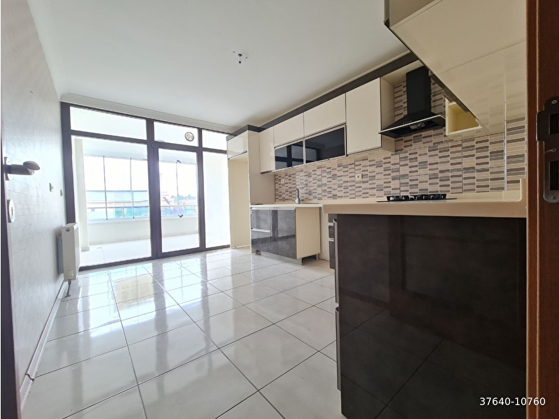 Oğuzlar mah satilik 3+1 geni̇ş cam balkonlu 7/24 güvenli̇kli̇ ön cephe dai̇re