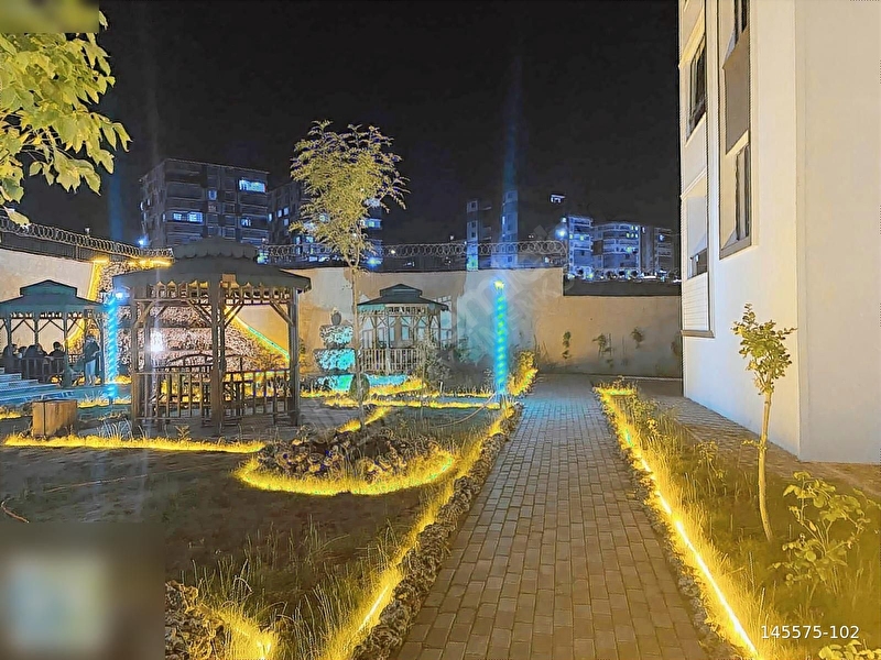 Satılık 4+1 Lüks Daire Siirt Merkez Veyselkarani Mahallesi