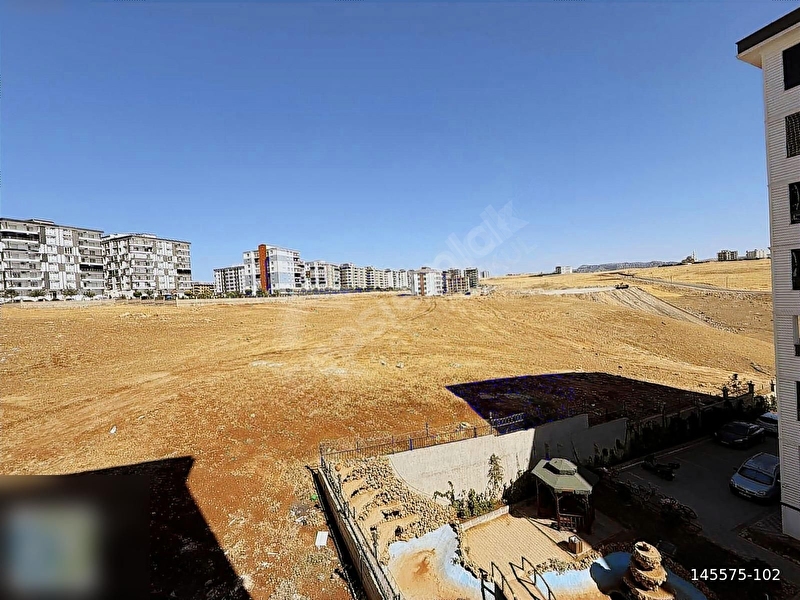 Satılık 4+1 Lüks Daire Siirt Merkez Veyselkarani Mahallesi