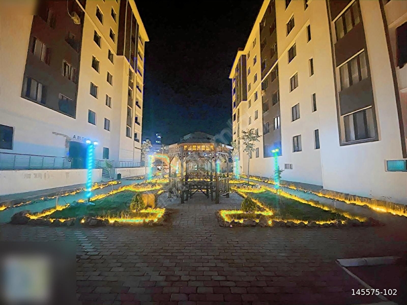 Satılık 4+1 Lüks Daire Siirt Merkez Veyselkarani Mahallesi