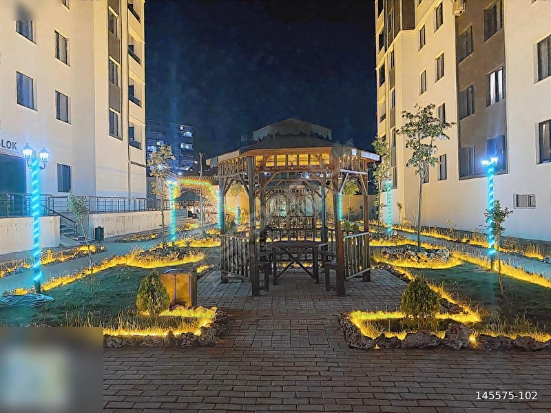 Satılık 4+1 Lüks Daire Siirt Merkez Veyselkarani Mahallesi