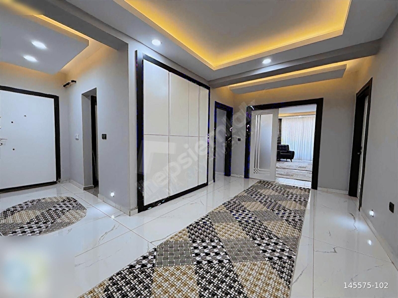 Satılık 4+1 Lüks Daire Siirt Merkez Veyselkarani Mahallesi