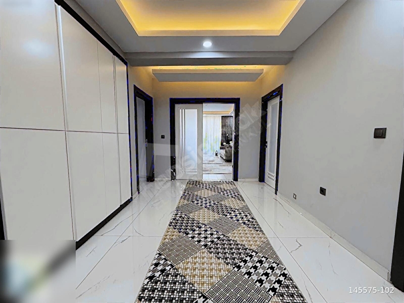 Satılık 4+1 Lüks Daire Siirt Merkez Veyselkarani Mahallesi