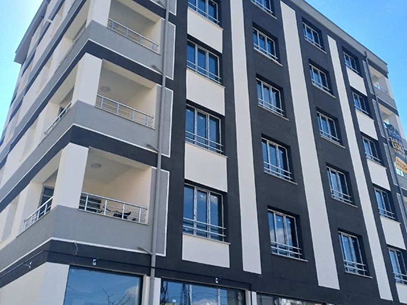 Fati̇h gayri̇mrnkul esentepe de 3+1 satilik dai̇re