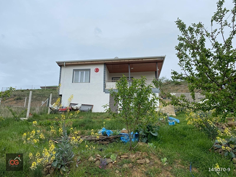 Bağlumda satilik hobi̇ bahçesi̇