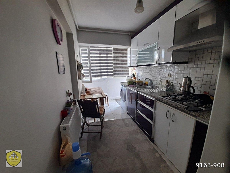 Karabağlar l ulusalofis esenyali arakat 3+1 satilik dai̇re