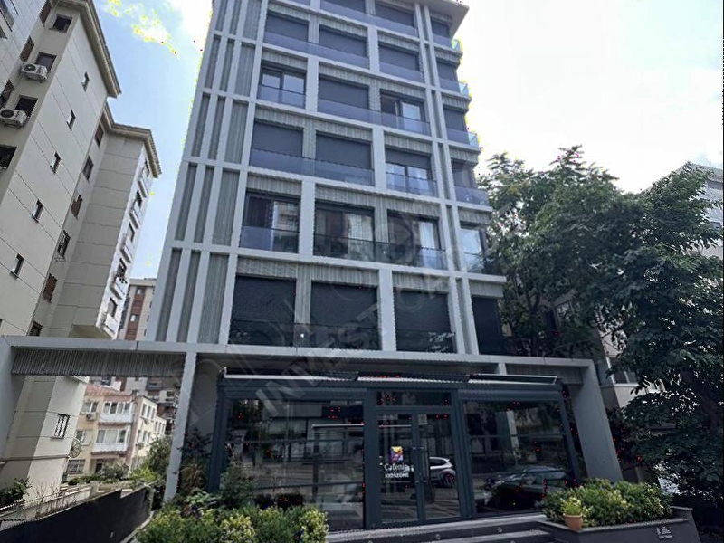Göztepe tütüncü m. efendi̇ sifir bi̇nada 108 m2 net 3+1