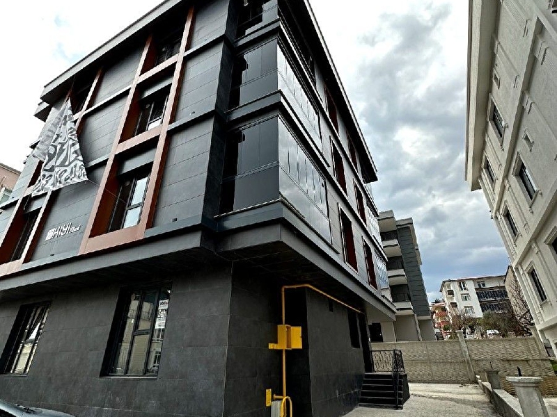 Lüks ki̇ralik 1+1 dai̇re.